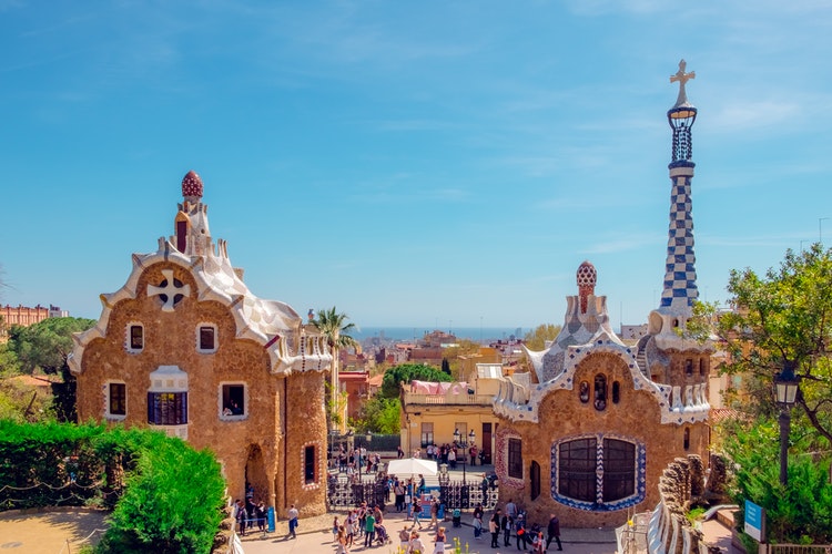 Ultimate Girl's Guide to Spain Travel, Girl Who Travels the World, Park Guell, Barcelona, Spain